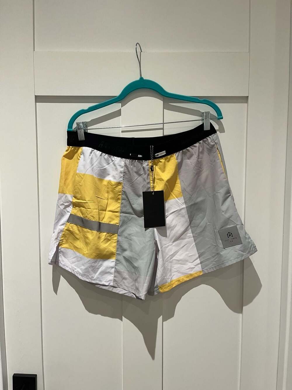 Rawgear Men's Yellow and Grey Patchwork Active Training Shorts